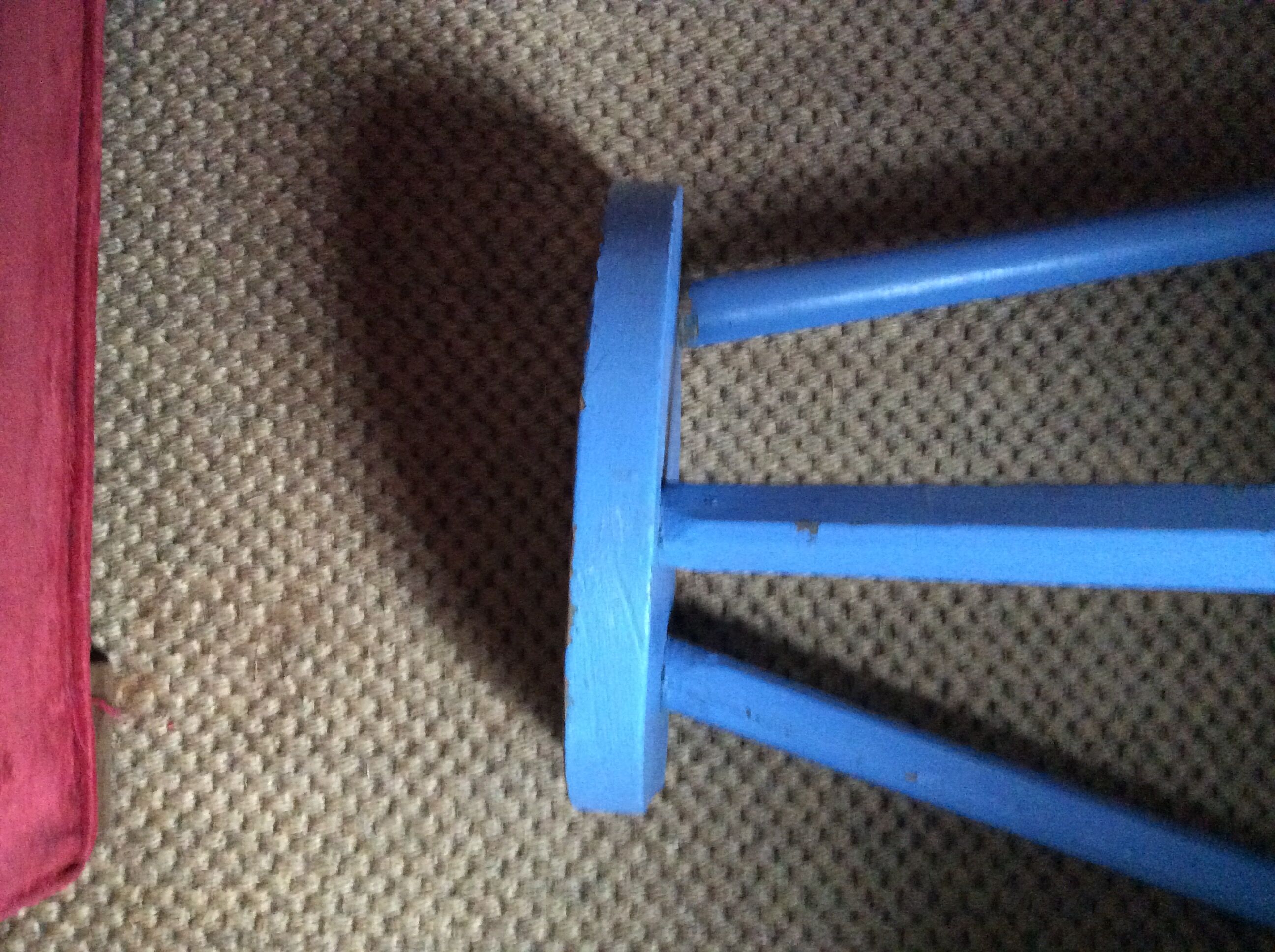 Tripod stool