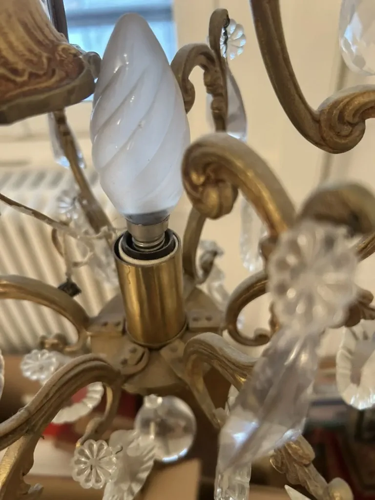 Antique chandelier with pendants – Louis XV style – gilded brass
