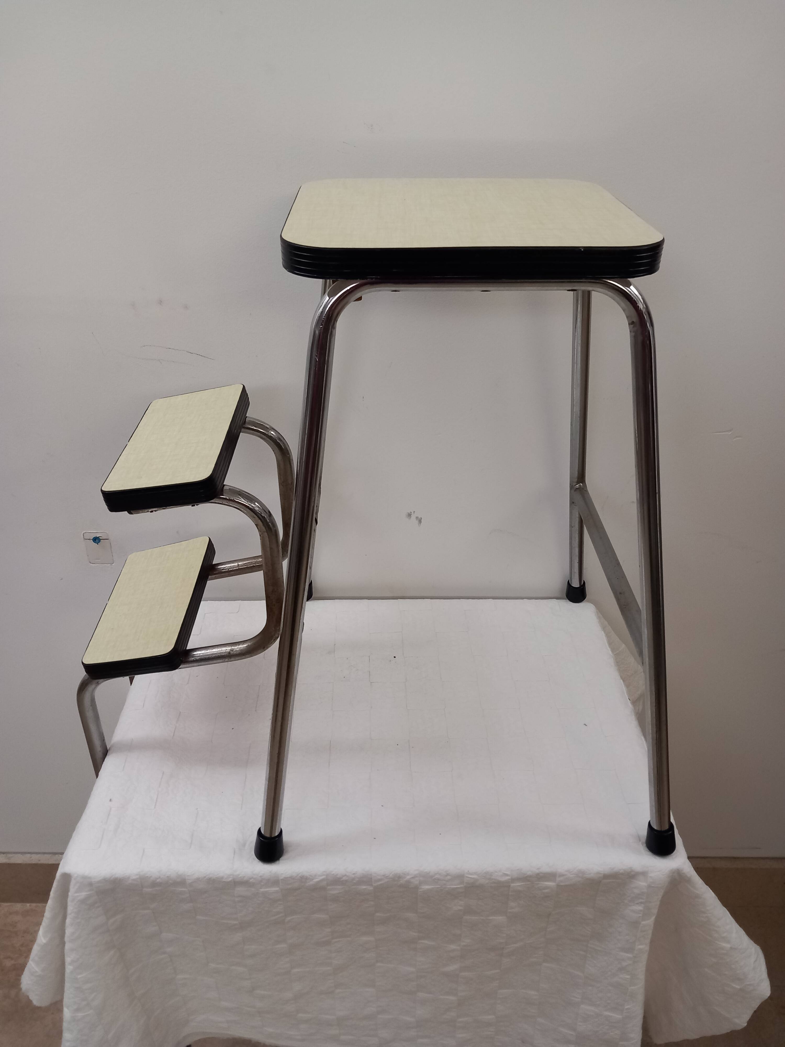 Formica step stool, vintage.