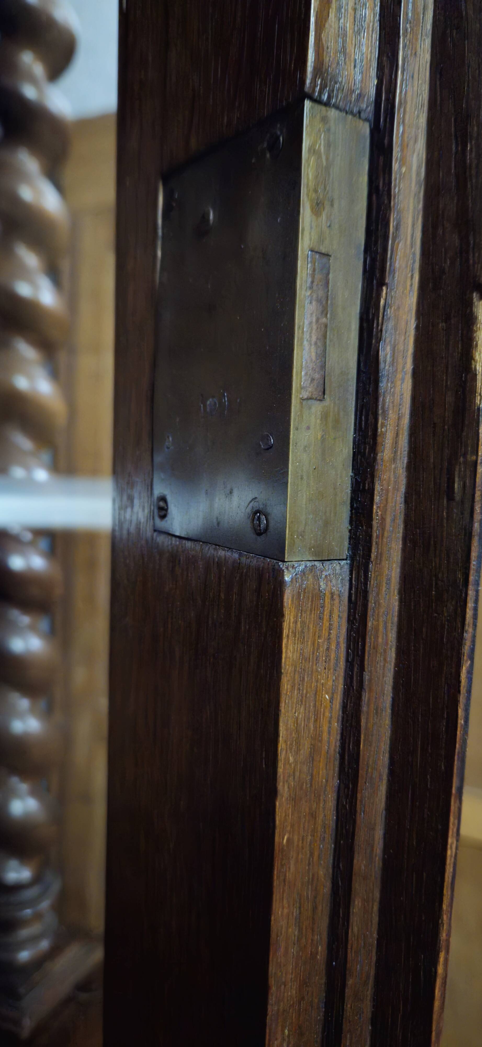 Buffet library two-body antique carved wooden.