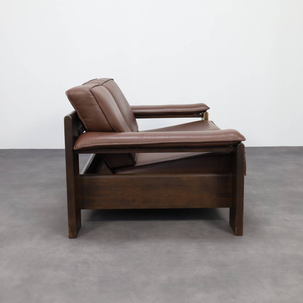 Two Seater Sofa model 757 by Leolux, 1970s
