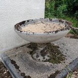 Reconstituted stone basin planter