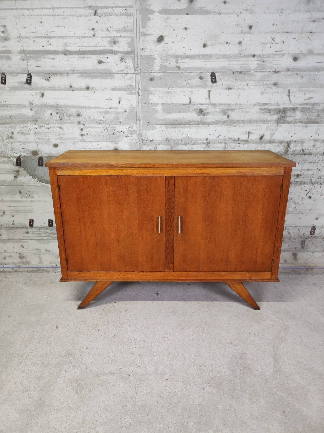 Vintage sideboard with compass feet