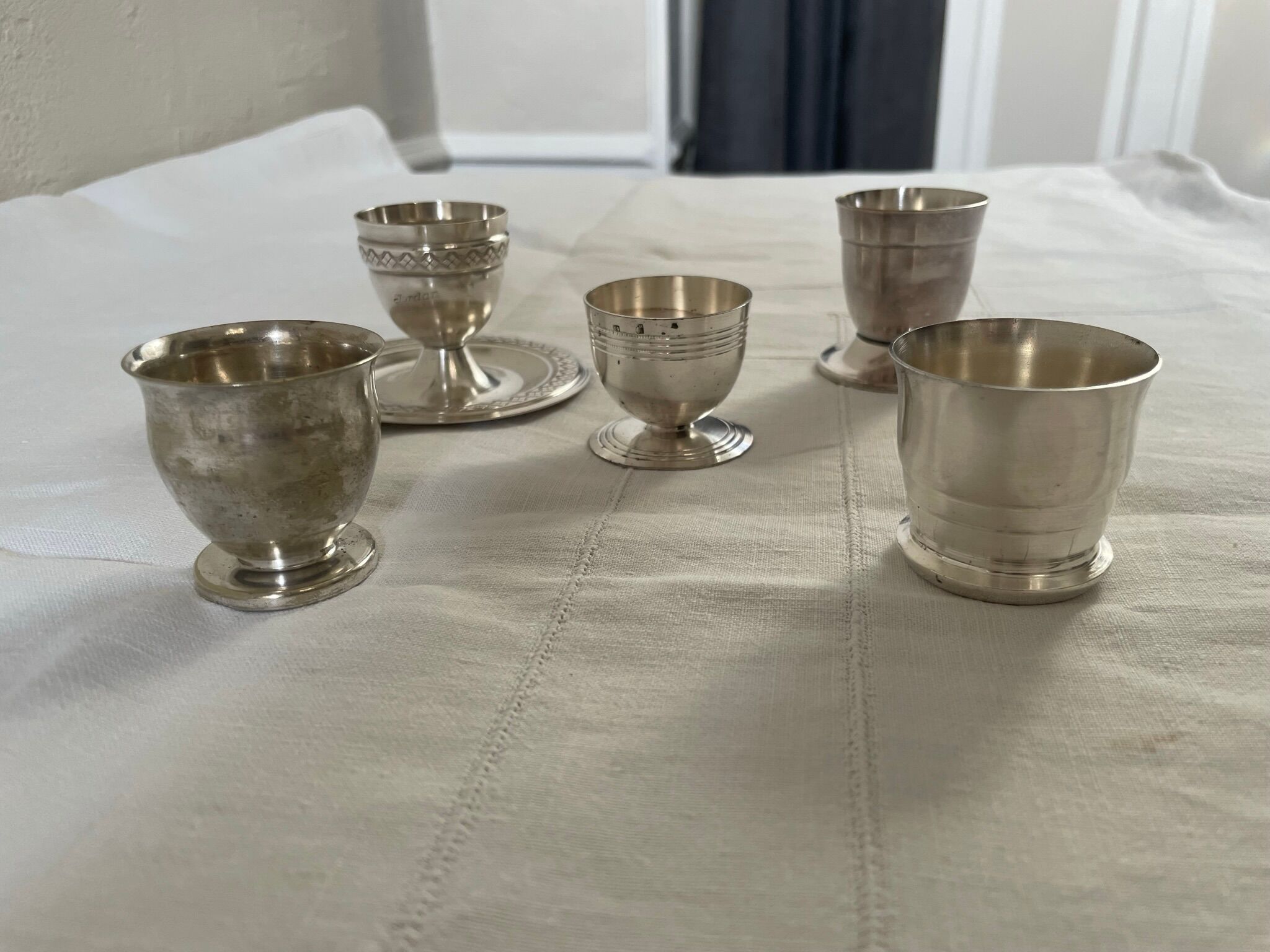 silver metal coquetiers