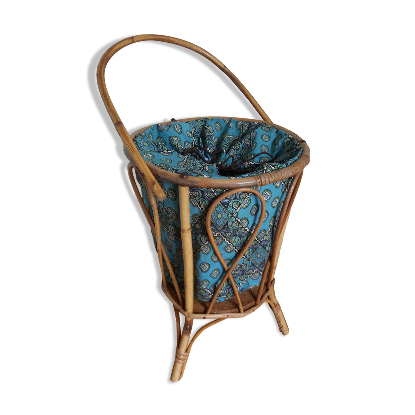 Wicker worker round basket with work, knitting