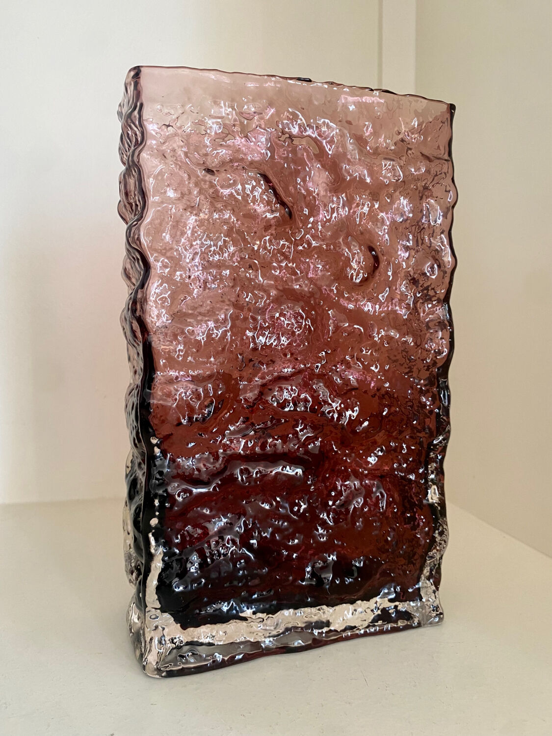 Vase Geoffrey Baxter Whitefriars purple glass 60s 70s