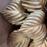 Ceiling light golden flower