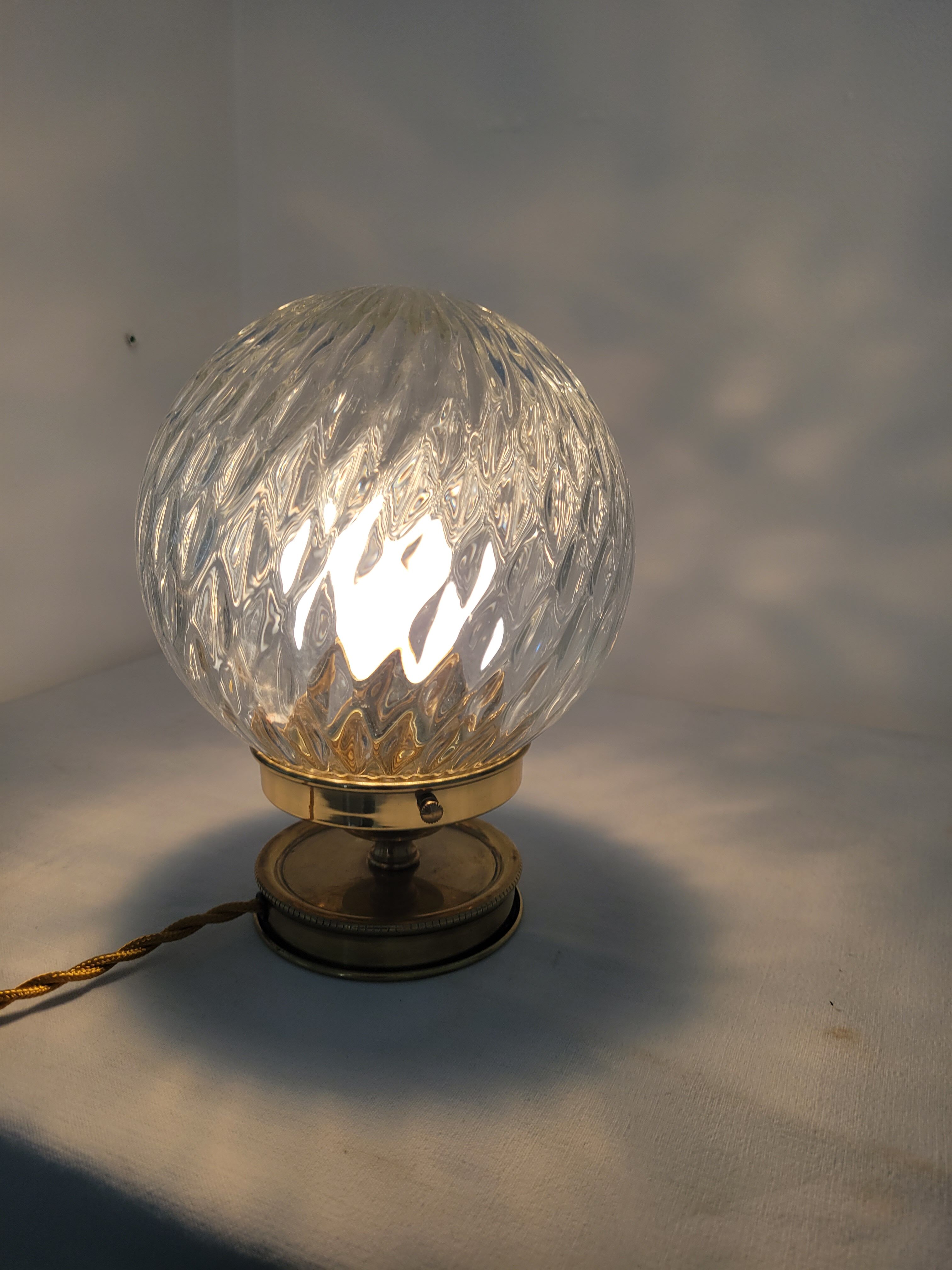 Art Deco lamp in brass and glass