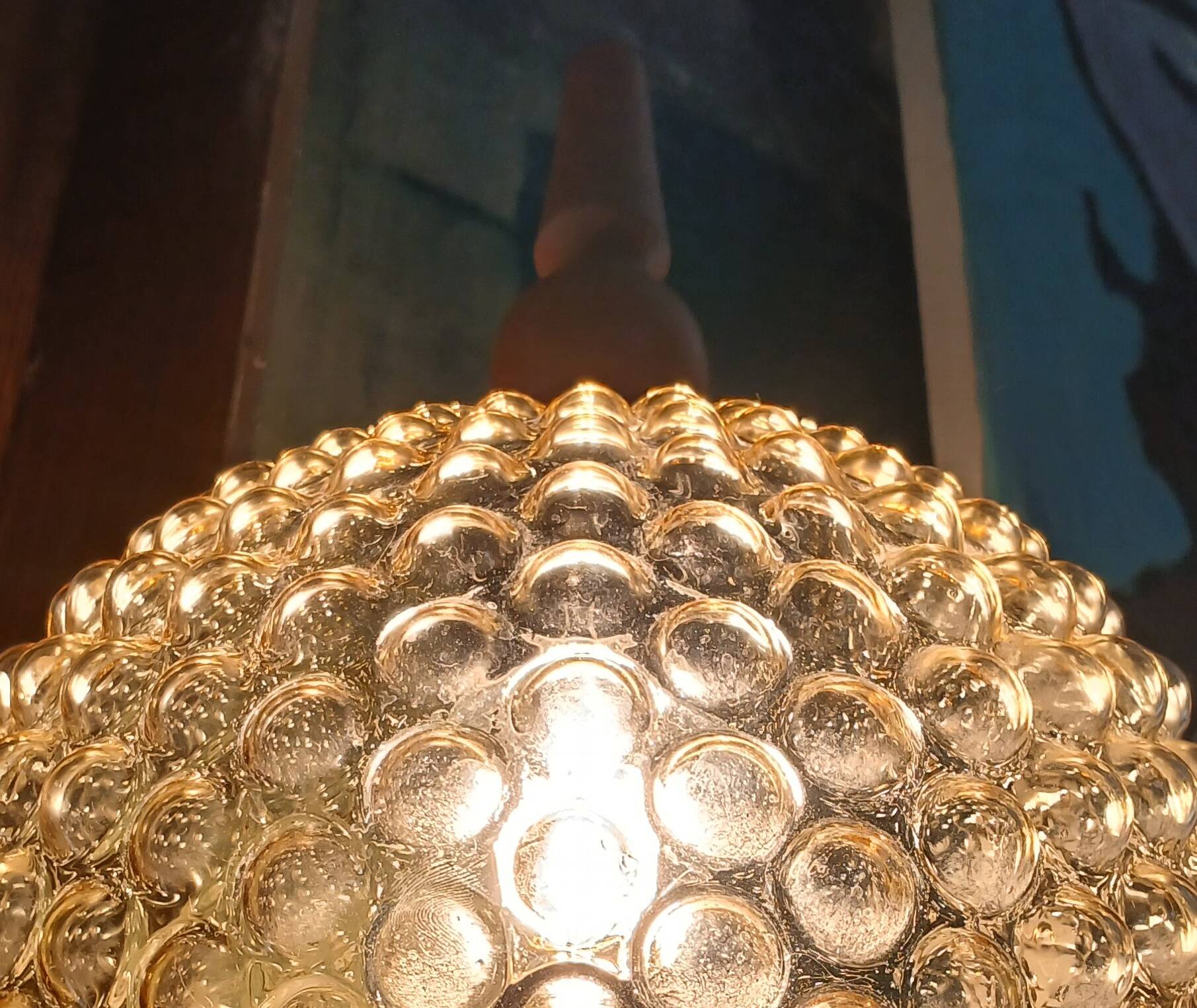 "Bubble" suspension in the style of H. Tynell in amber moulded glass, circa 1970.
