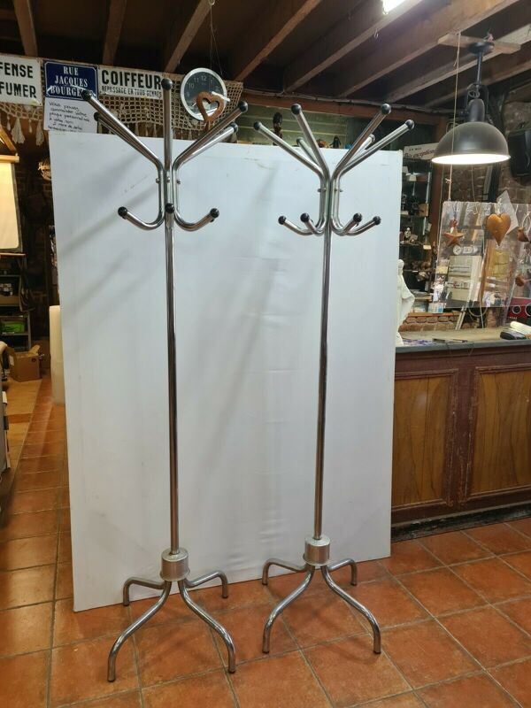 Porte manteau perroquet vintage en fer chromé