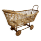 Ancien landau de poupée en rotin