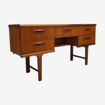 Bureau vintage par Victor Wilkins pour G-plan