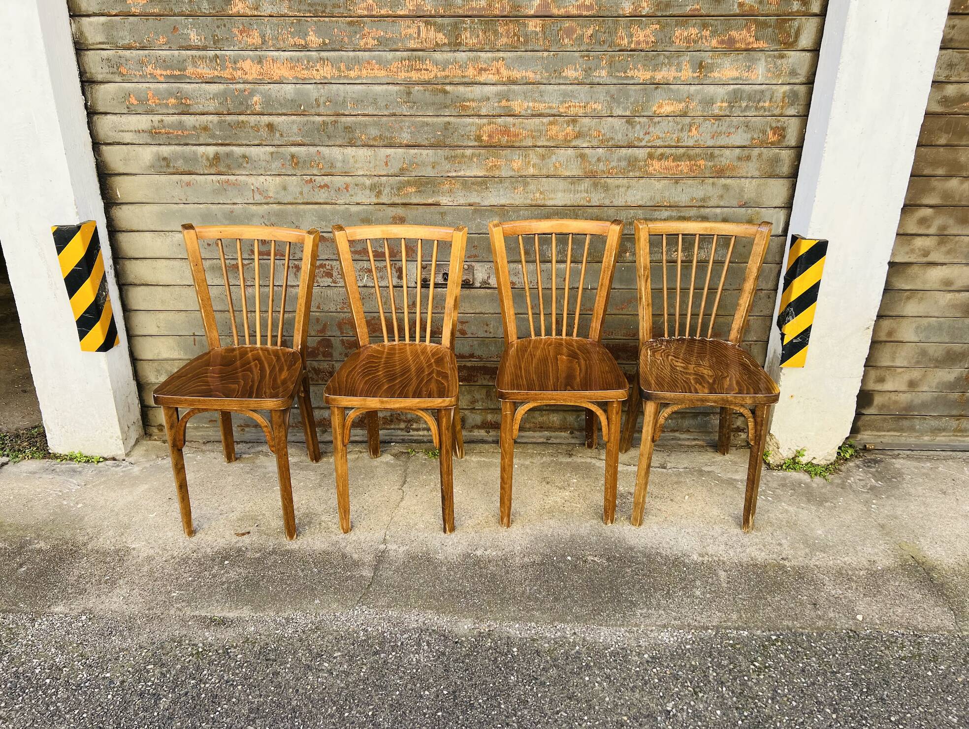 (Lot) 4 Chaises Bistrot Baumann n° 84