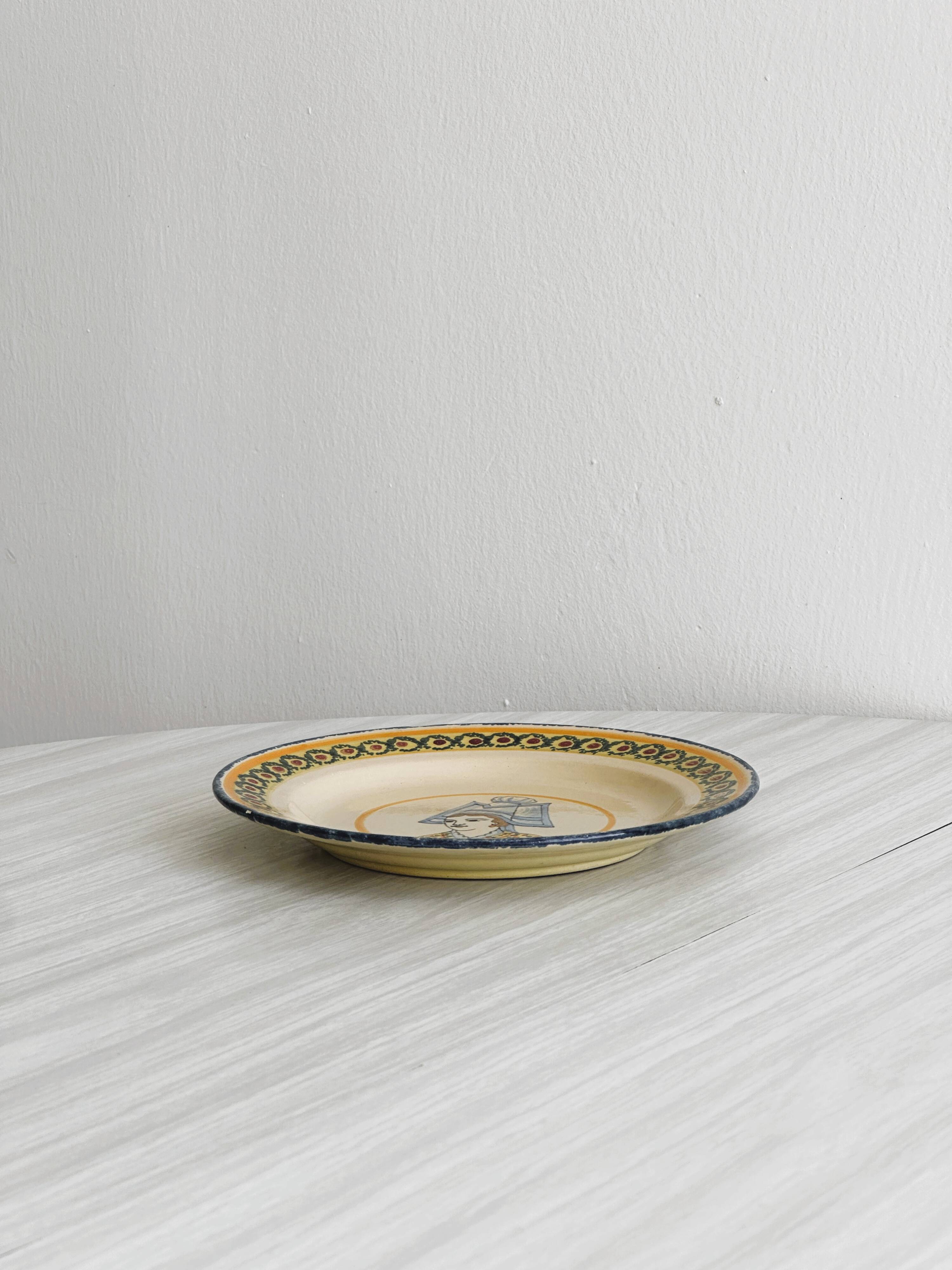 Plate