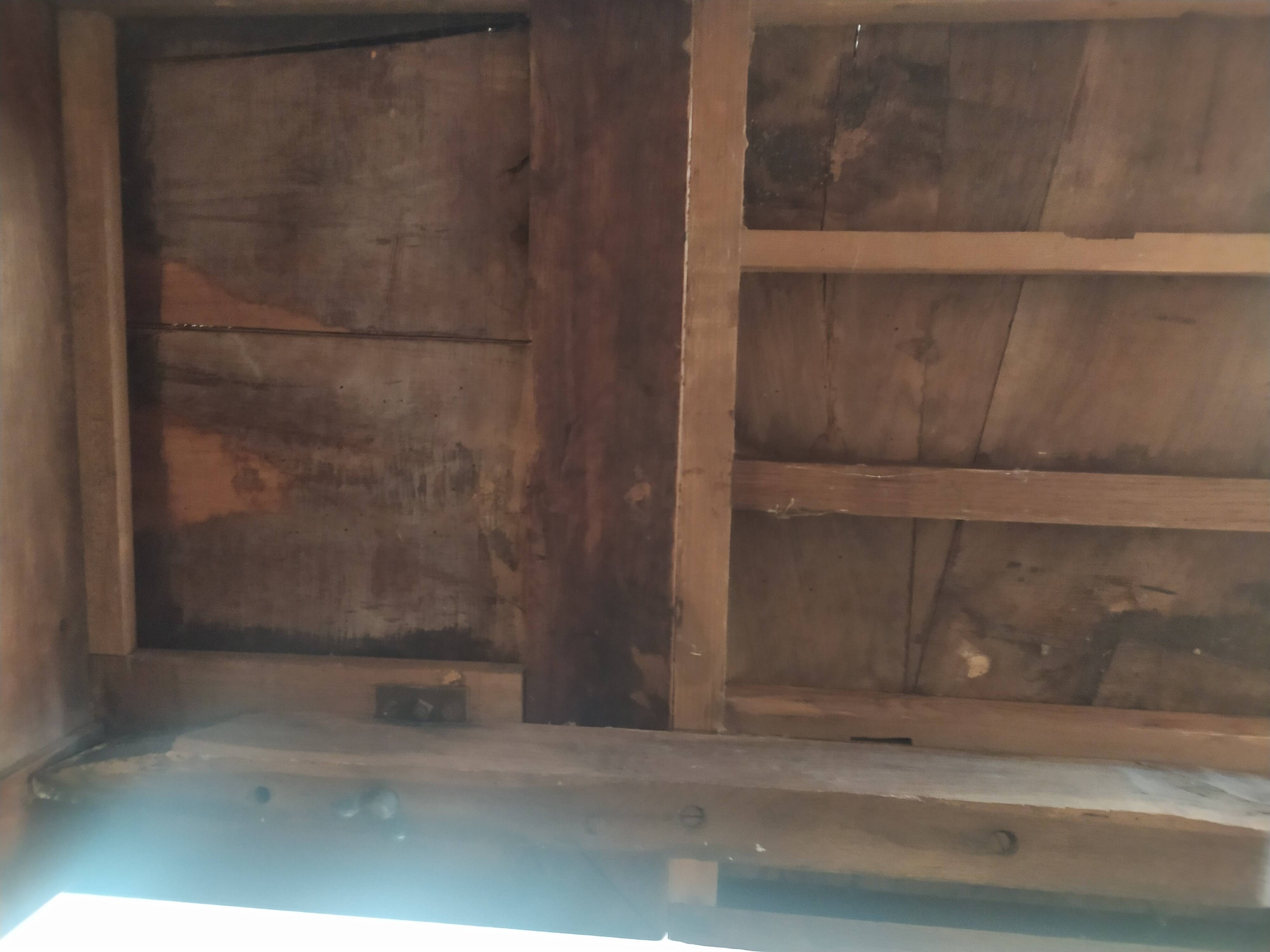 19th-century solid walnut farmhouse table, benches, extensions, Ardèche.