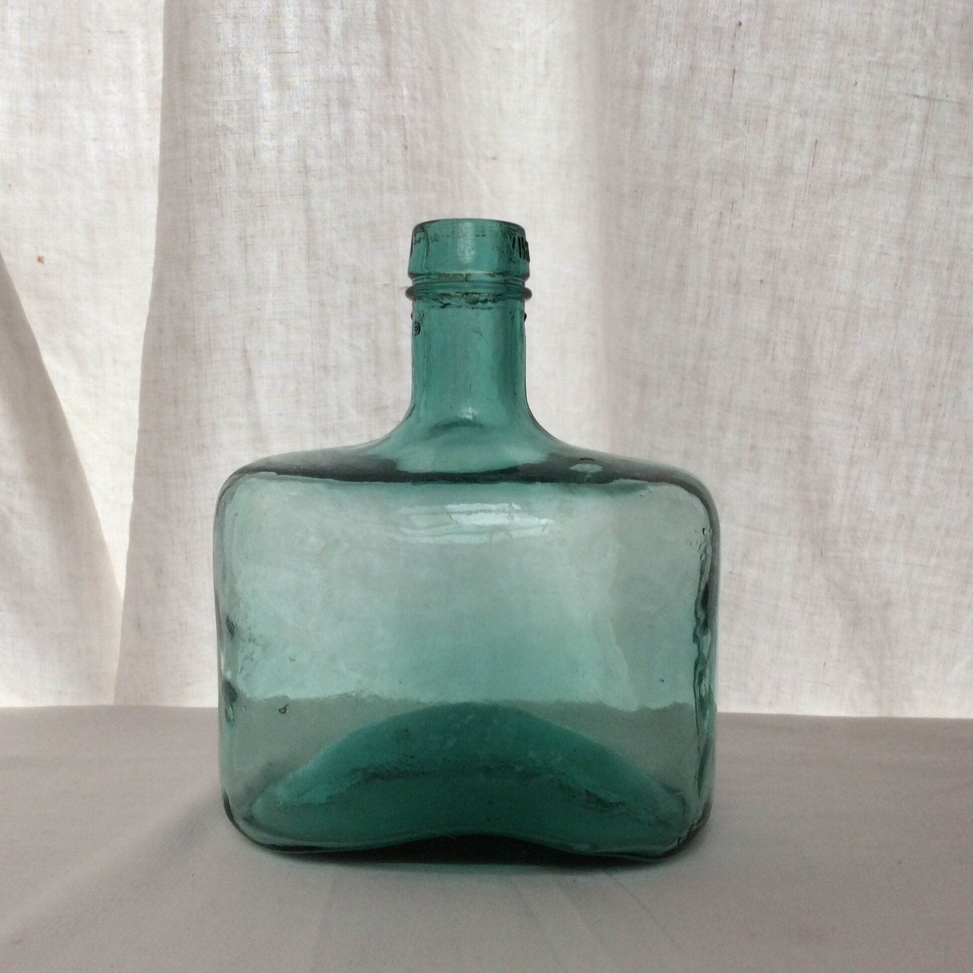Bottle viresa demijohn