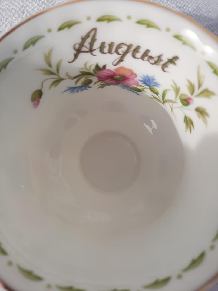 Royal Albert Cup August titled Poppy Series of the Months of the Year 1970