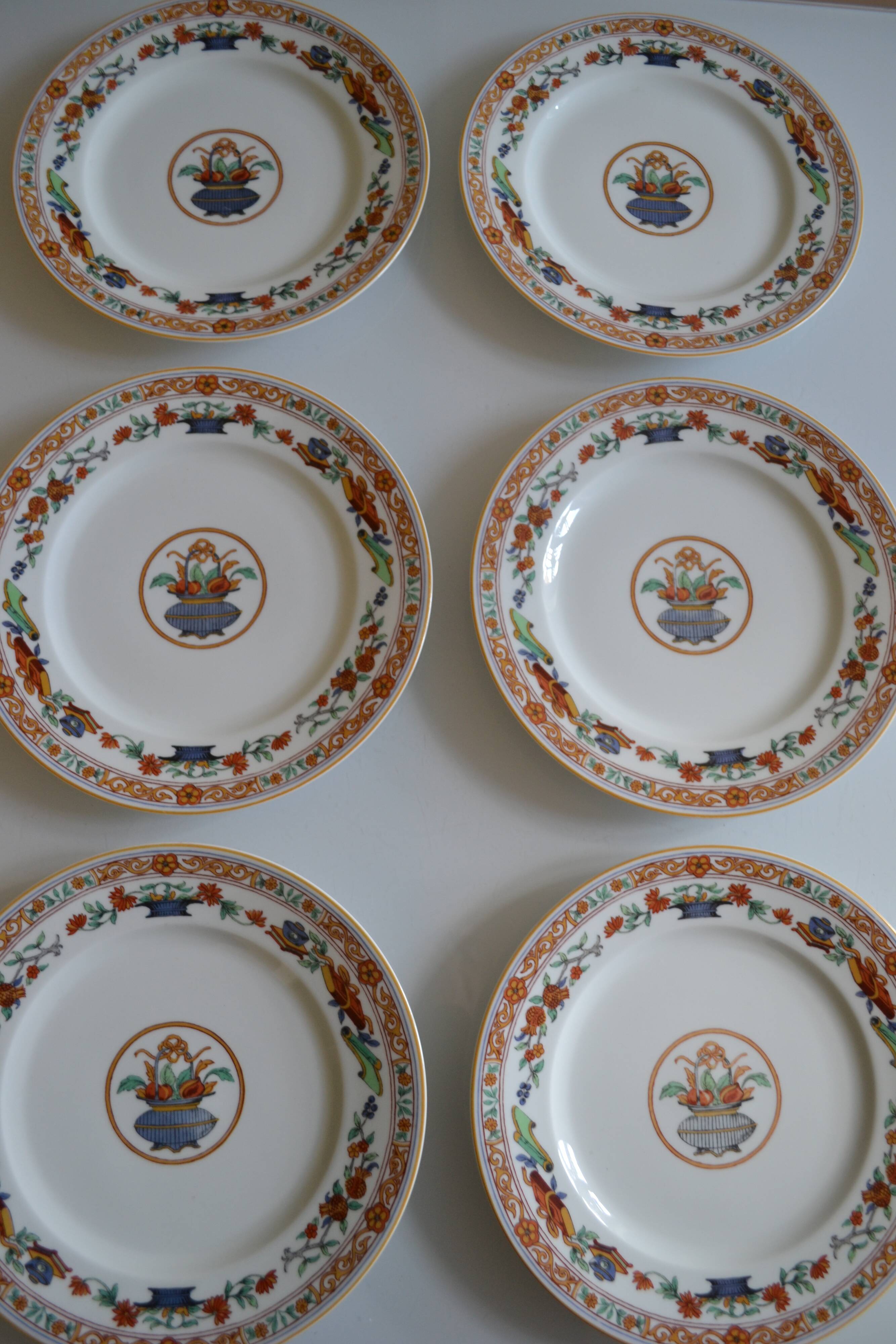 Limoges porcelain Haviland 6 flat plates decor "In the basket"