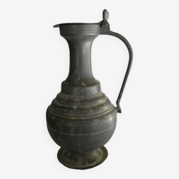 pewter pot with acorn lid and handle