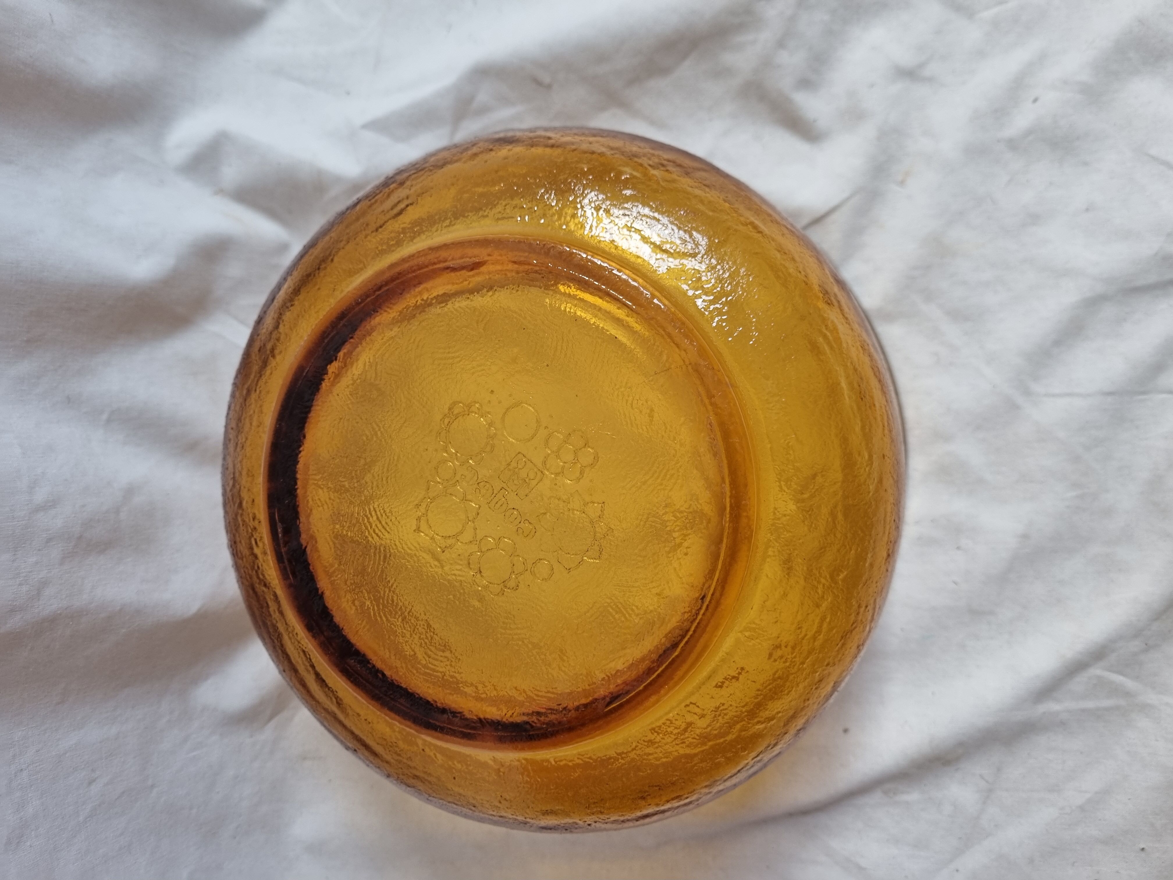 Orange pyrex salad bowl from 1970