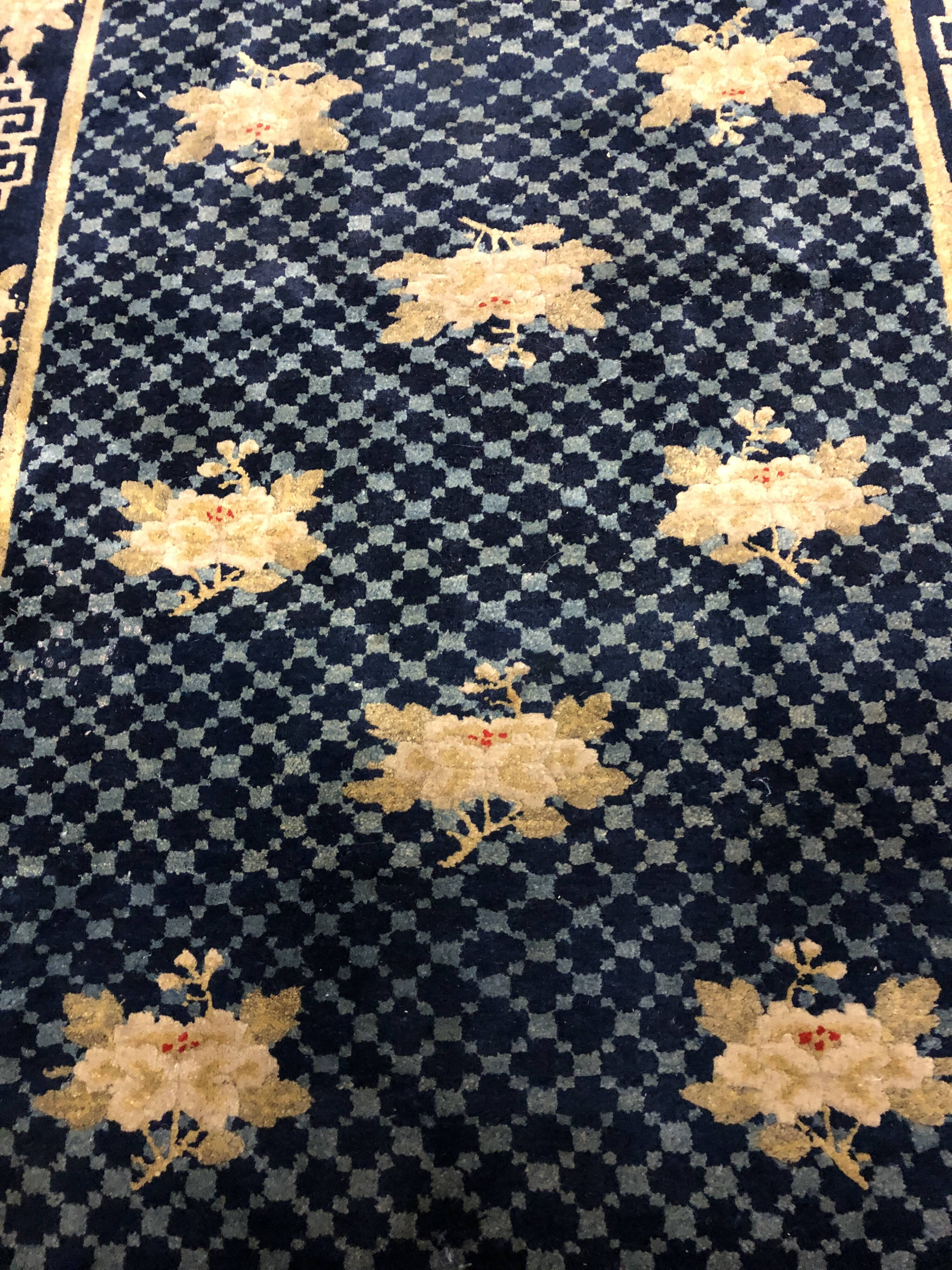 Chinese rug, antique, circa 1960 - 107x168cm