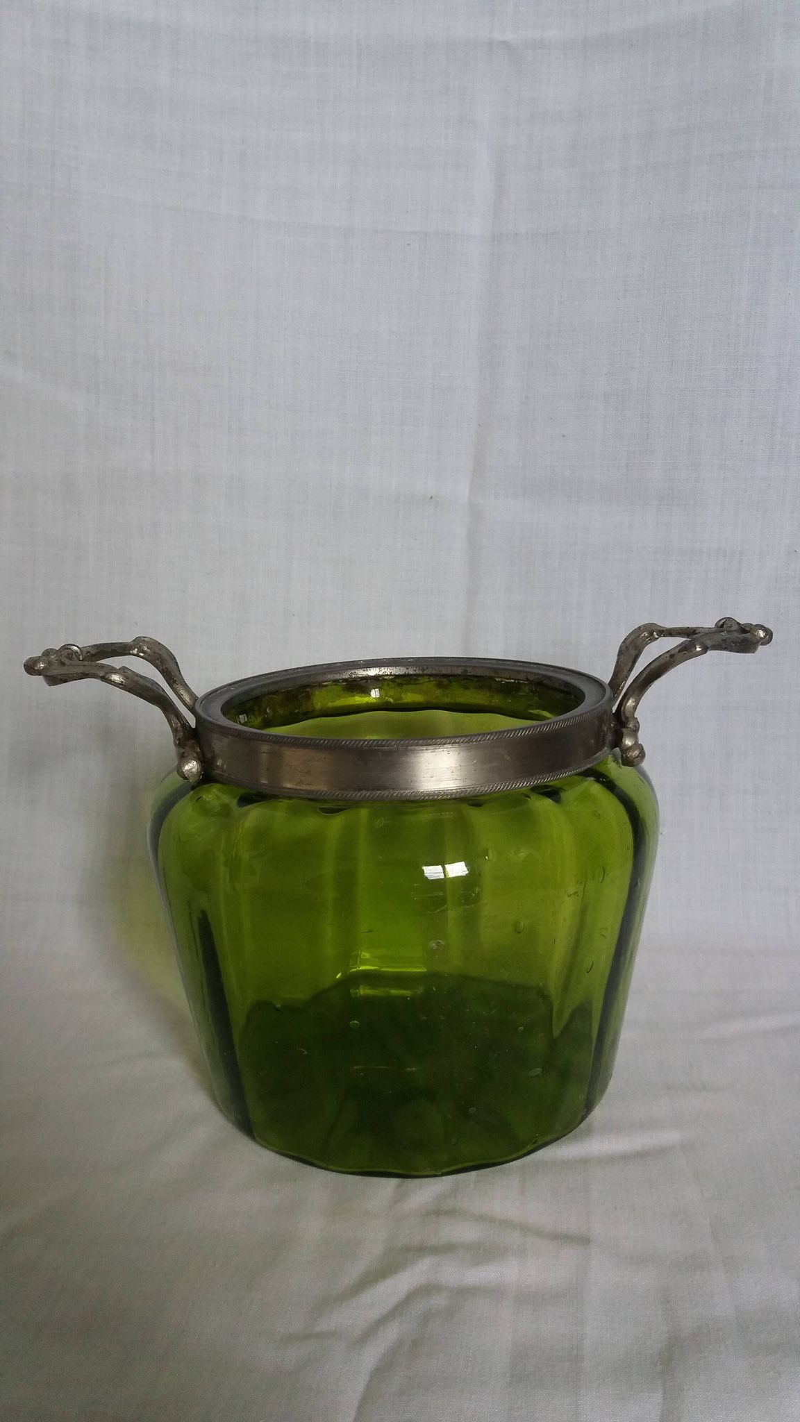 Napoleon III Art Nouveau glass and silver-plated biscuit jar