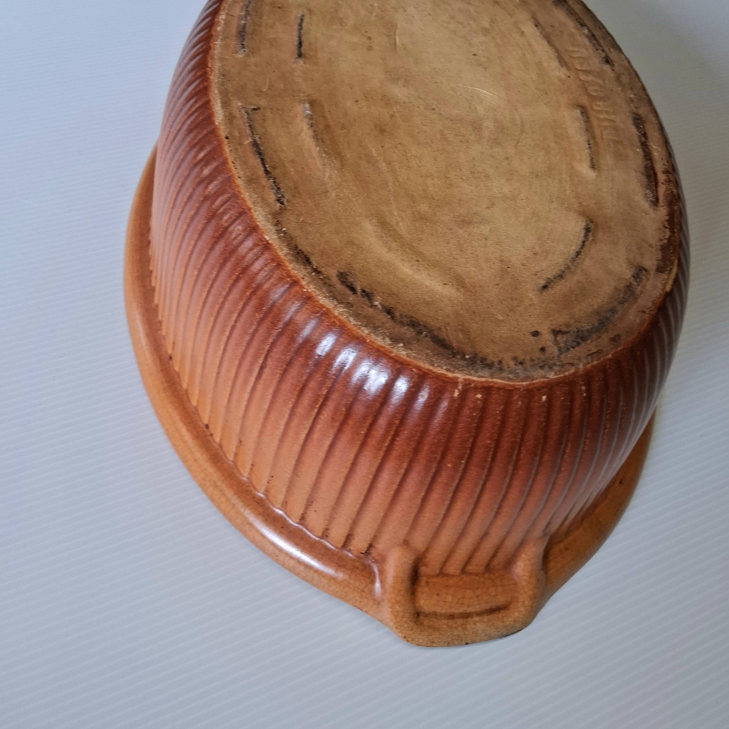 Very nice pheasant terrine dish / casserole with majolica lid.