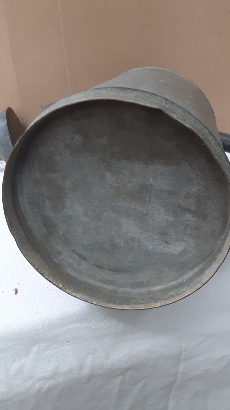 Zinc watering can