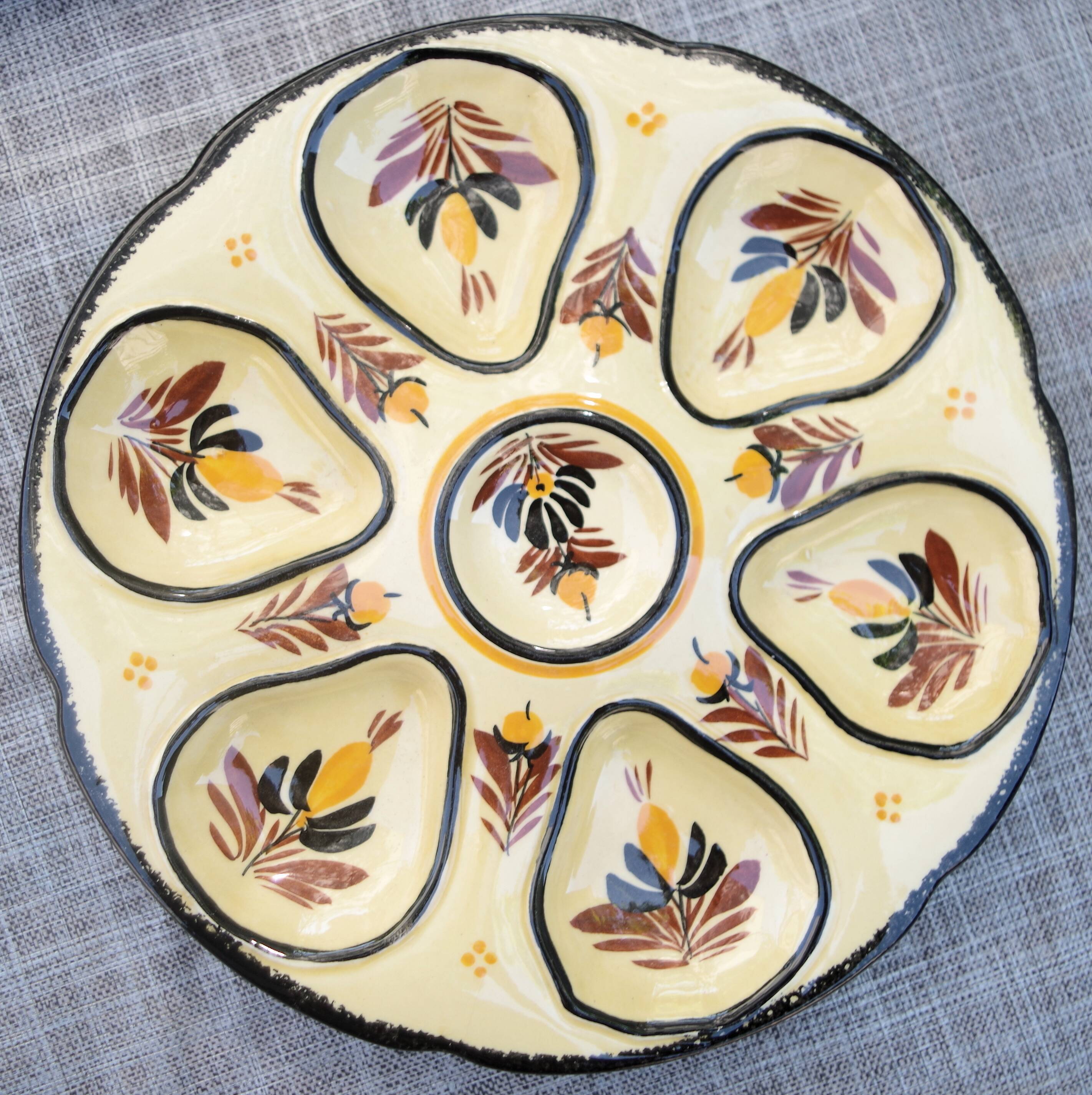 Quimper's oyster and shellfish plates