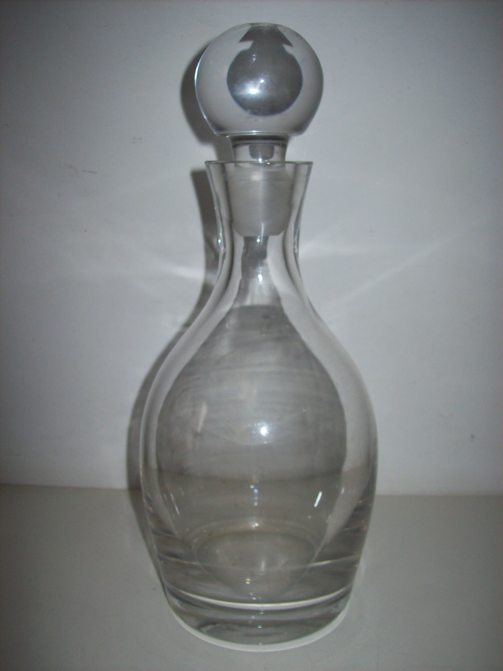 Crystal decanter