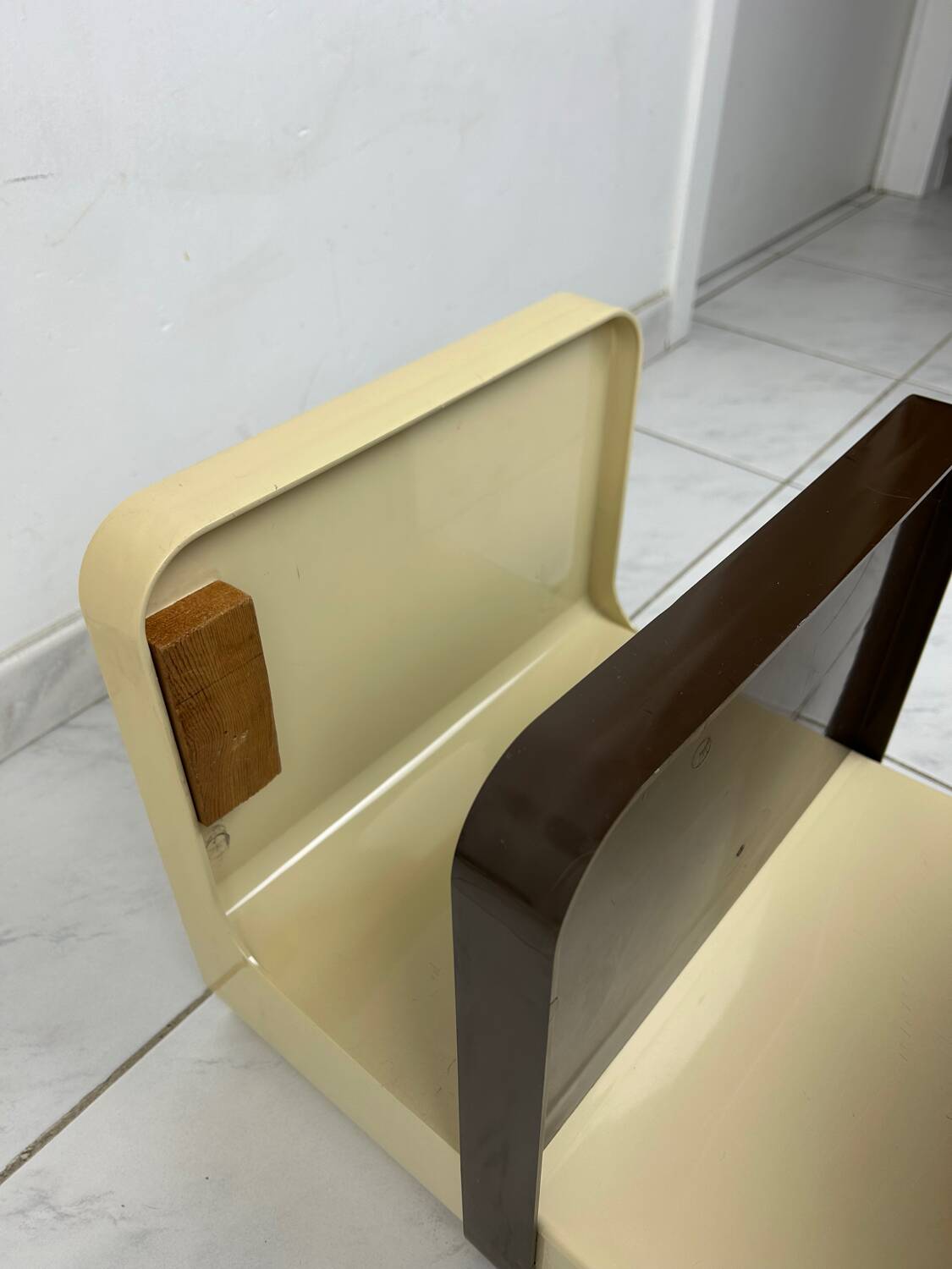 Vintage side table Flair Holland