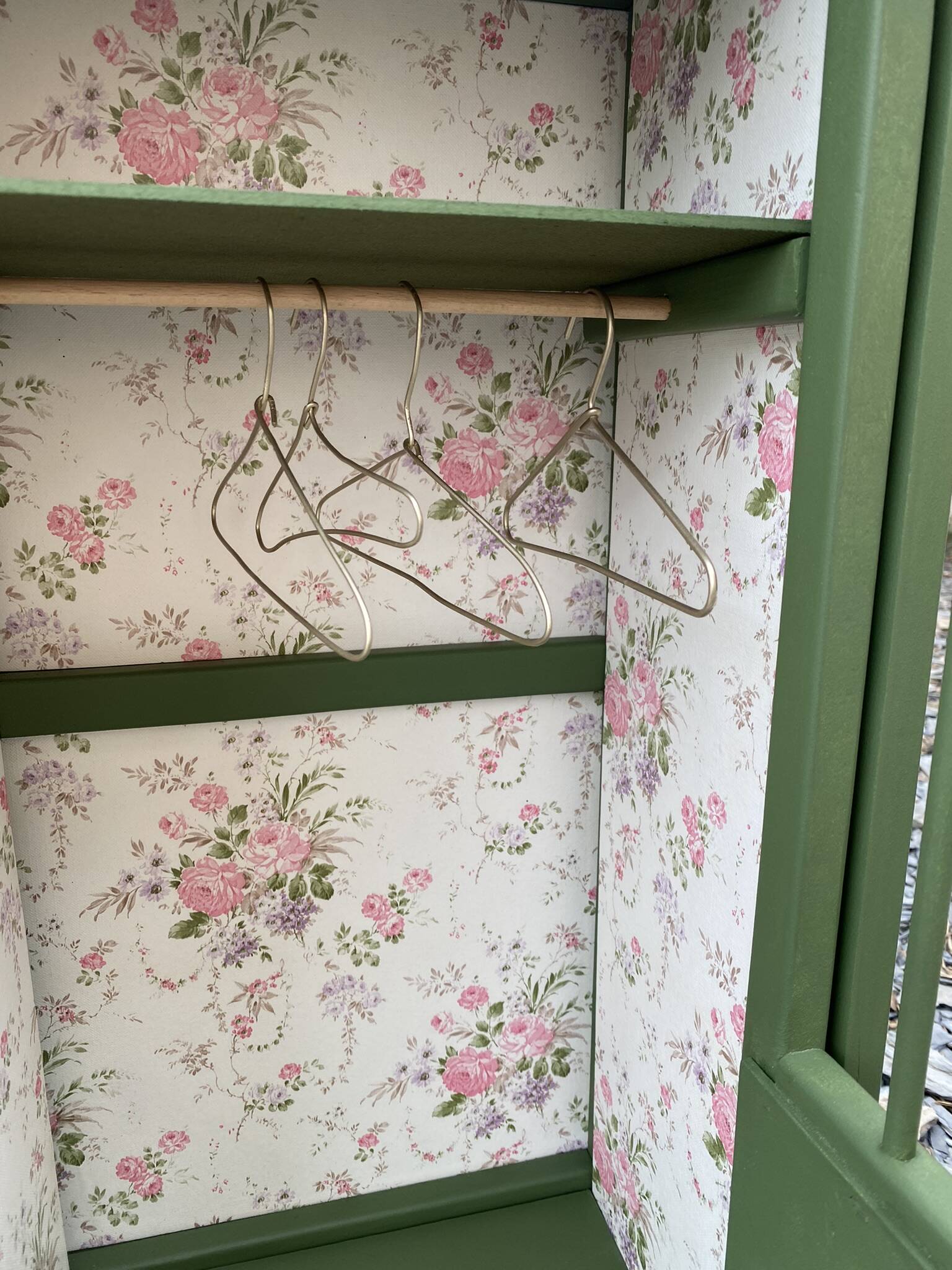 Vintage doll's wardrobe