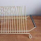 Metal 45 RPM vinyl records range