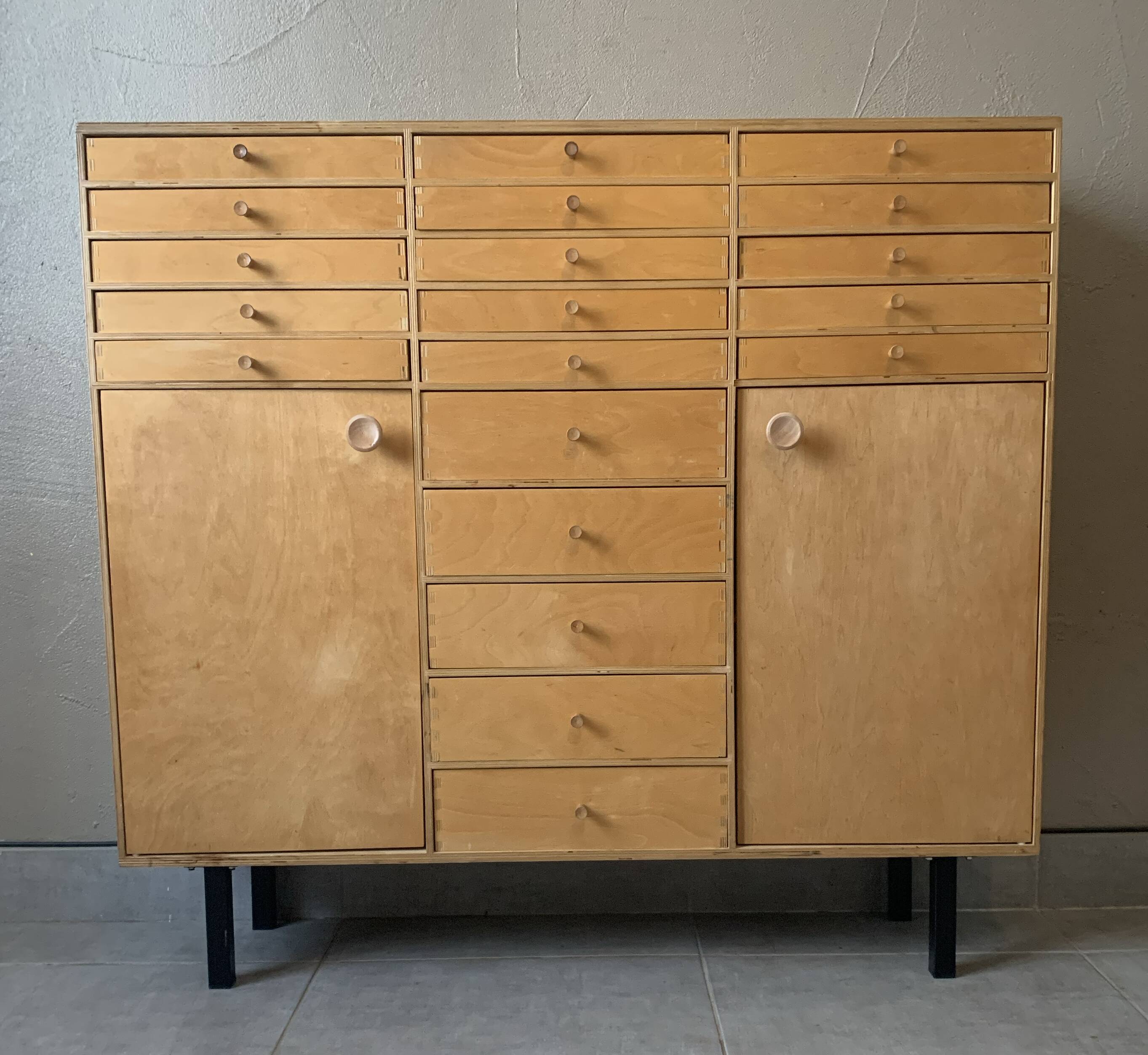 Vintage 20-drawer craft cabinet, 1960s in raw wood
