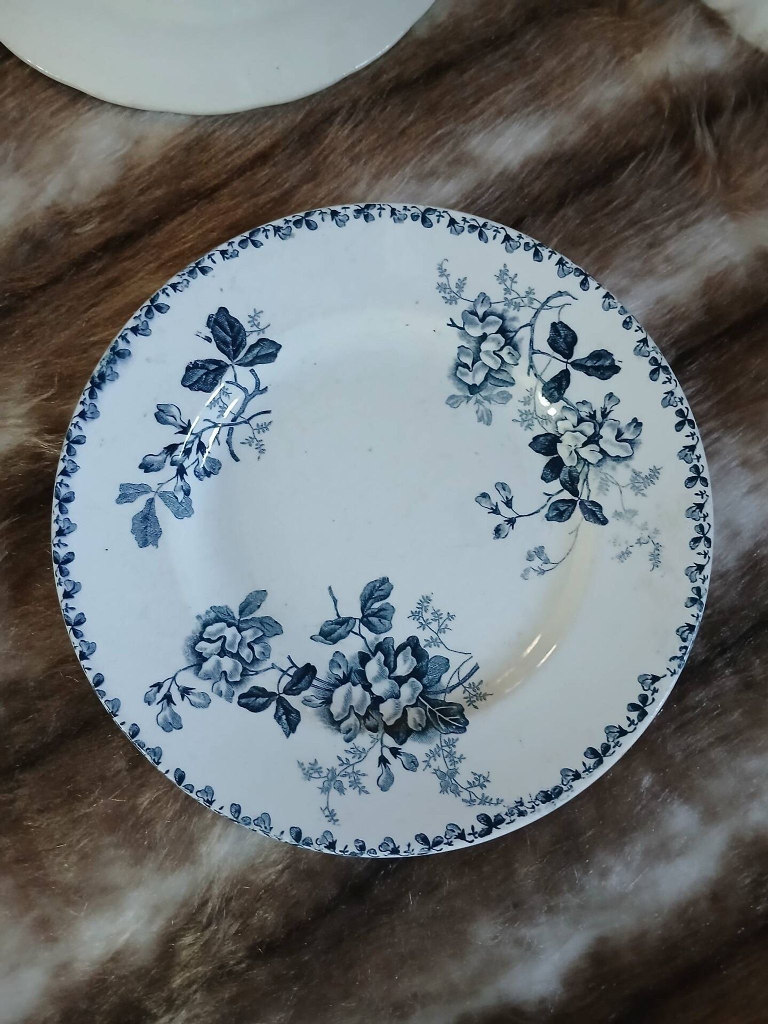 20 mismatched antique flat plates in ironstone