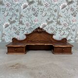 Shabby chic shelf