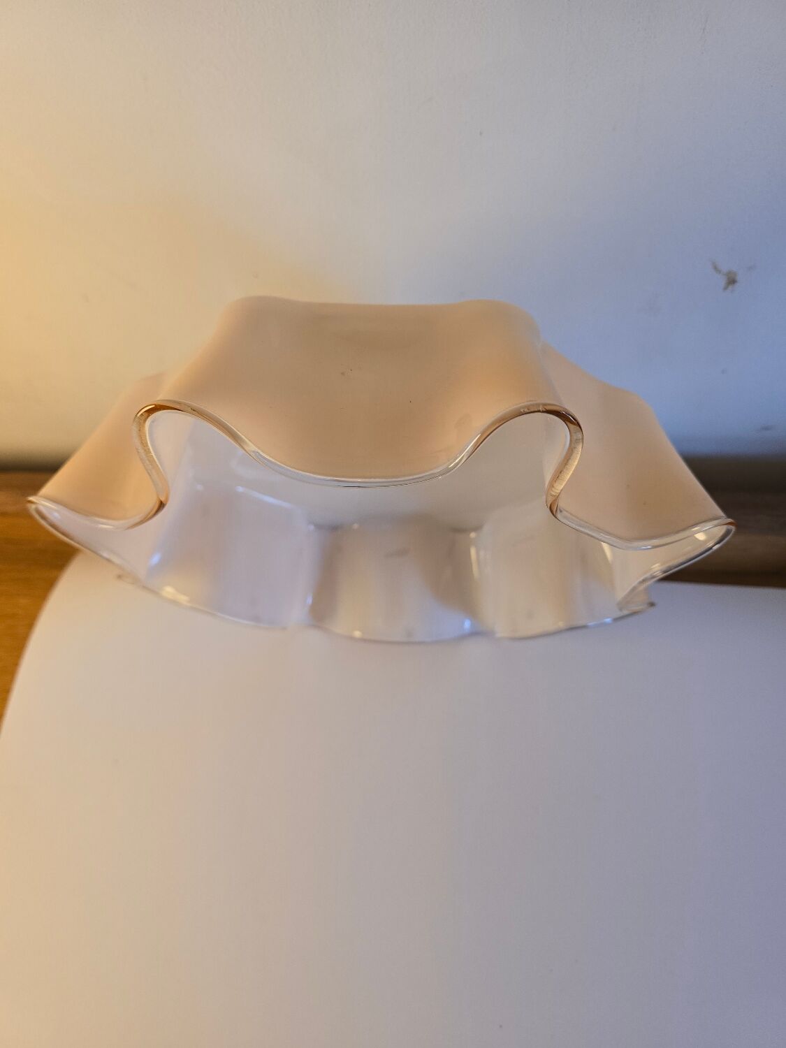 Opaline pink suspension 1960