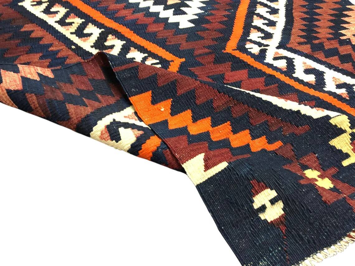 Oushak Vintage Kilim Runner