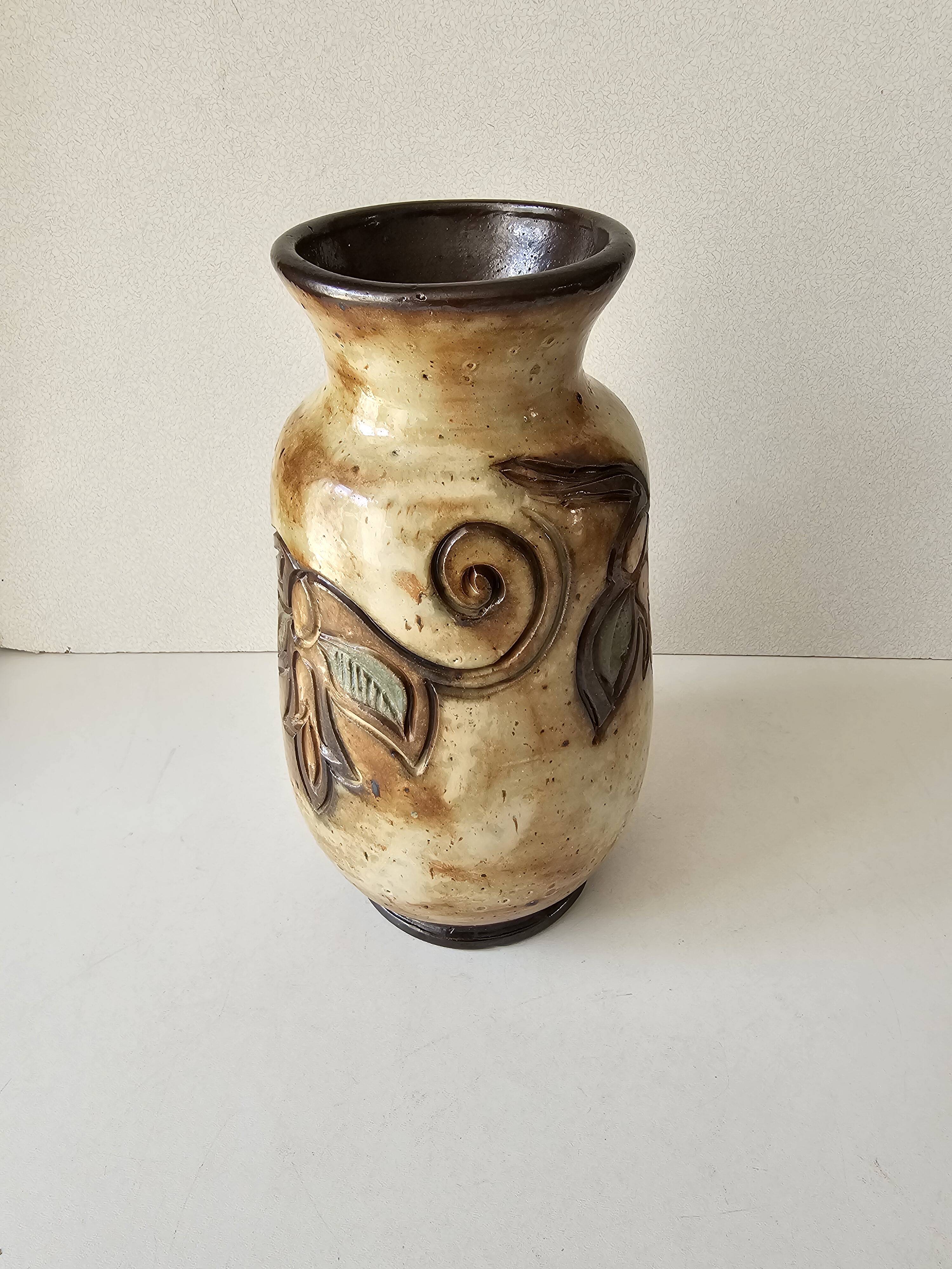 Art Deco ceramic stoneware vase signed Roger GUERIN (1896-1954)