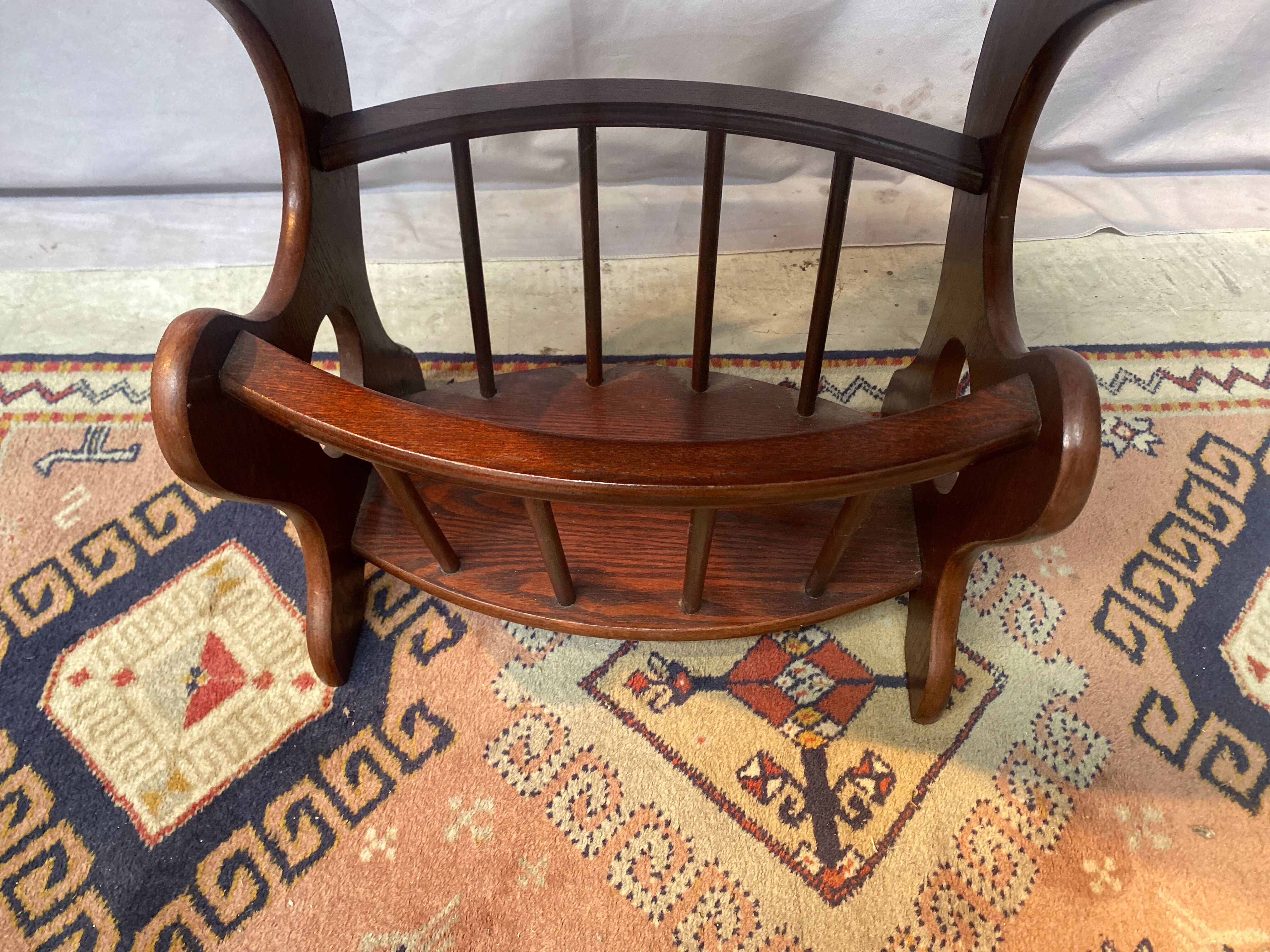 Wooden magazine rack