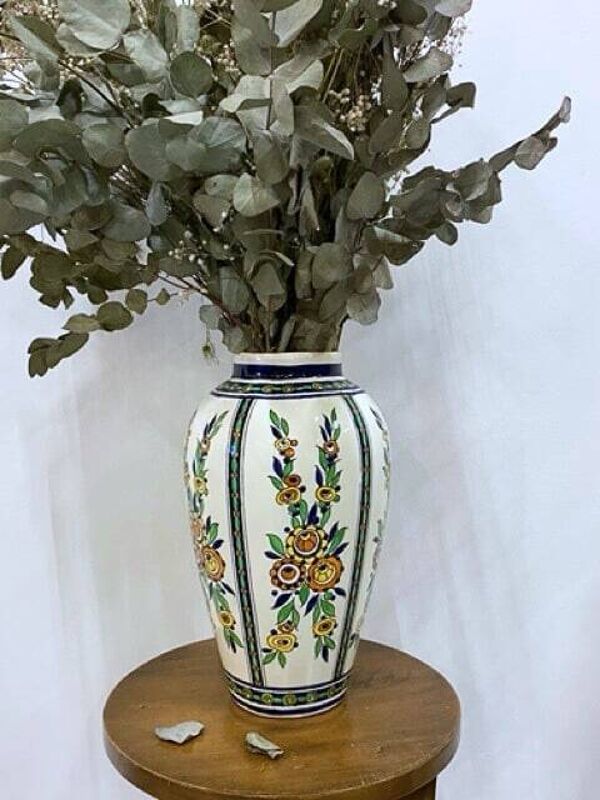 Paire de vases Boch Frères La Louvière, décor floral signé Charles Catteau
