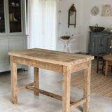 High island table