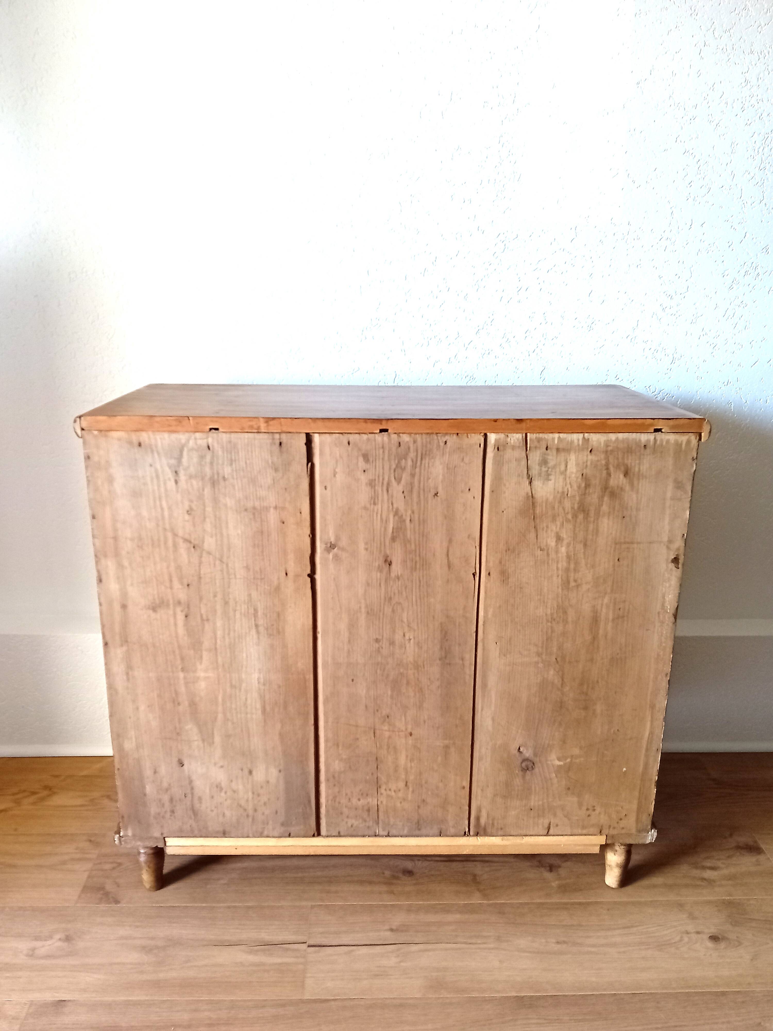 Commode anglaise