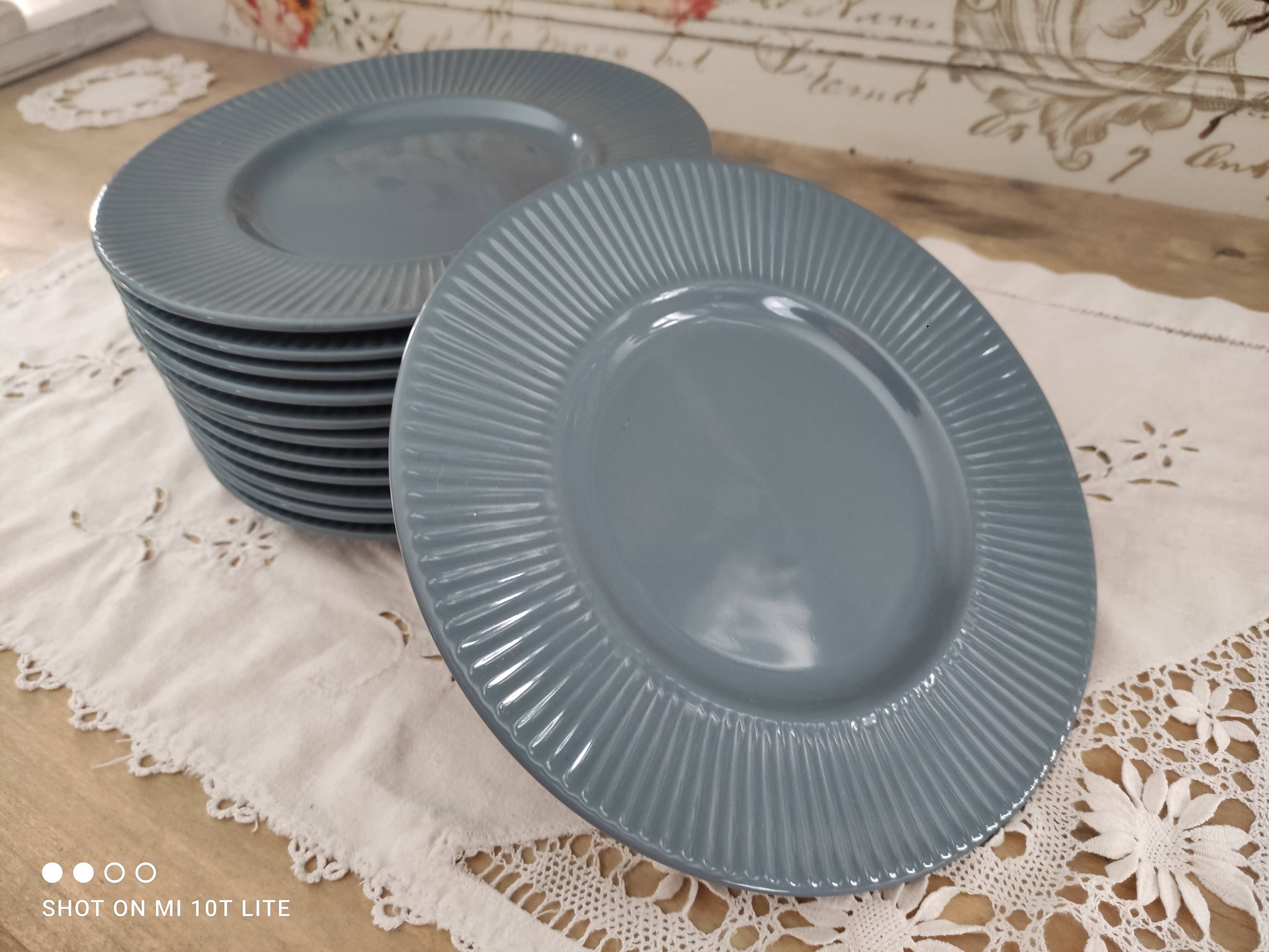 Lot de 12 assiettes à dessert en céramique bleu gris marli strié en relief