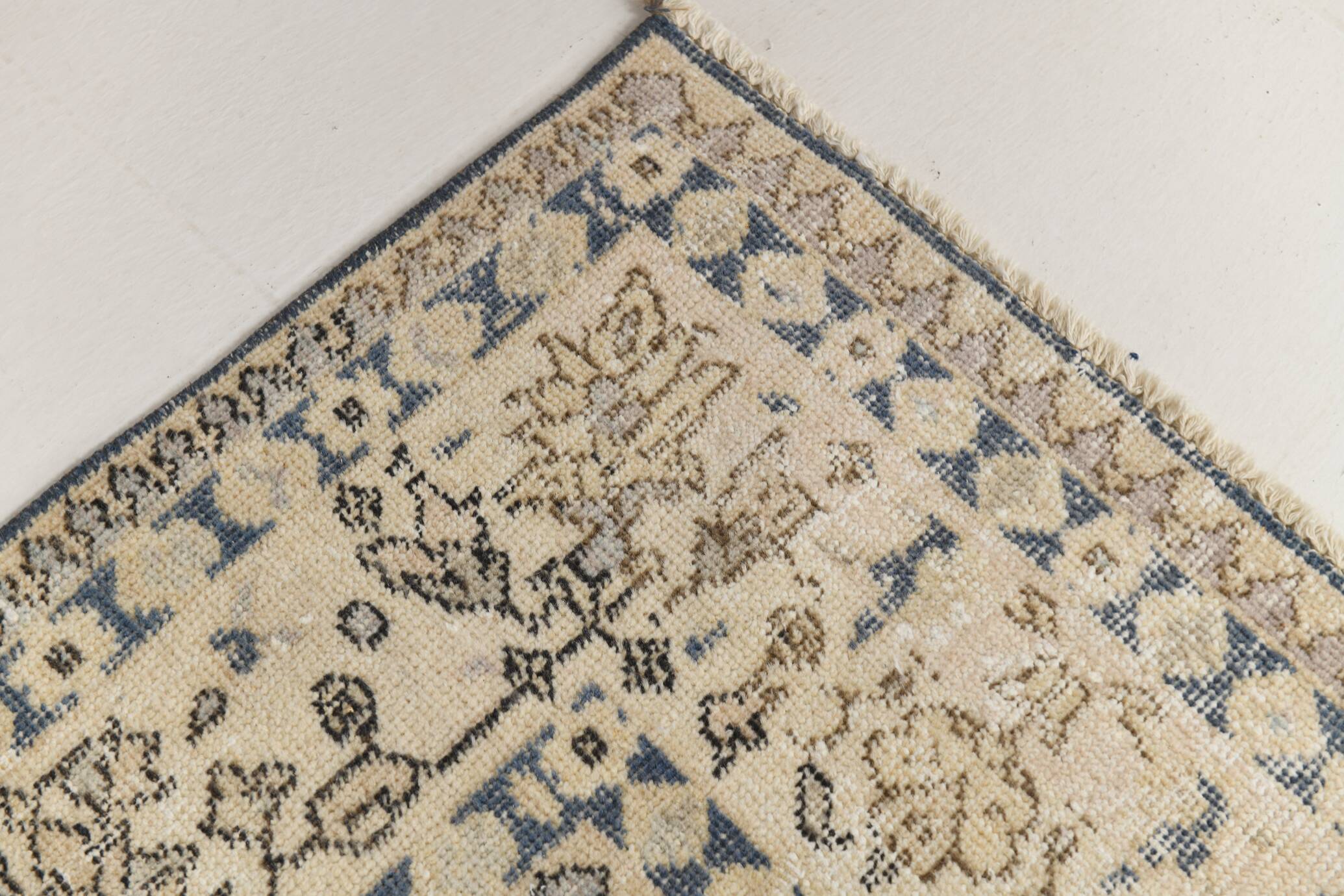 6x10 Navy Blue Turkish Vintage Rug, 193x315Cm