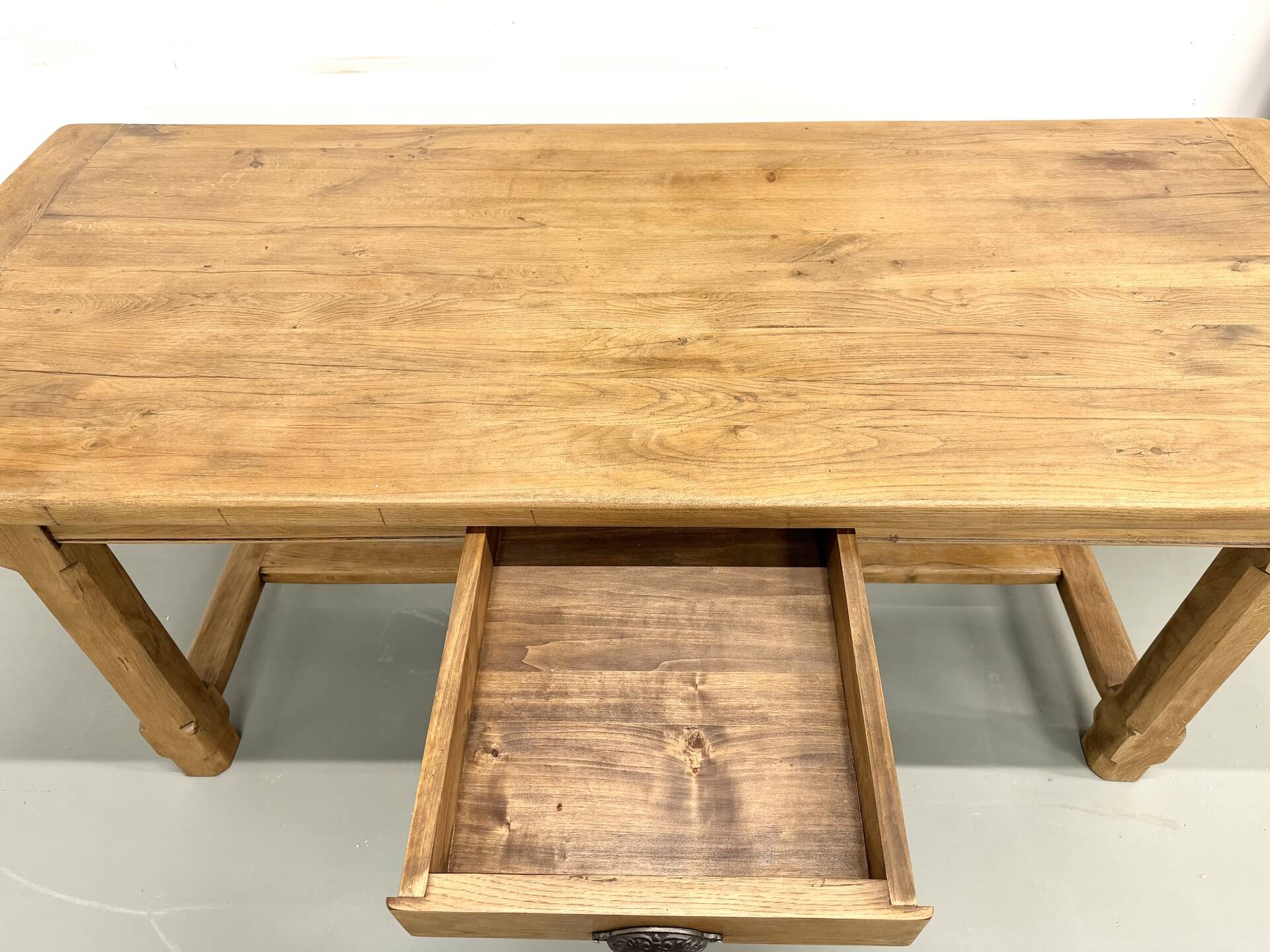 Extendable oak table, 1950s