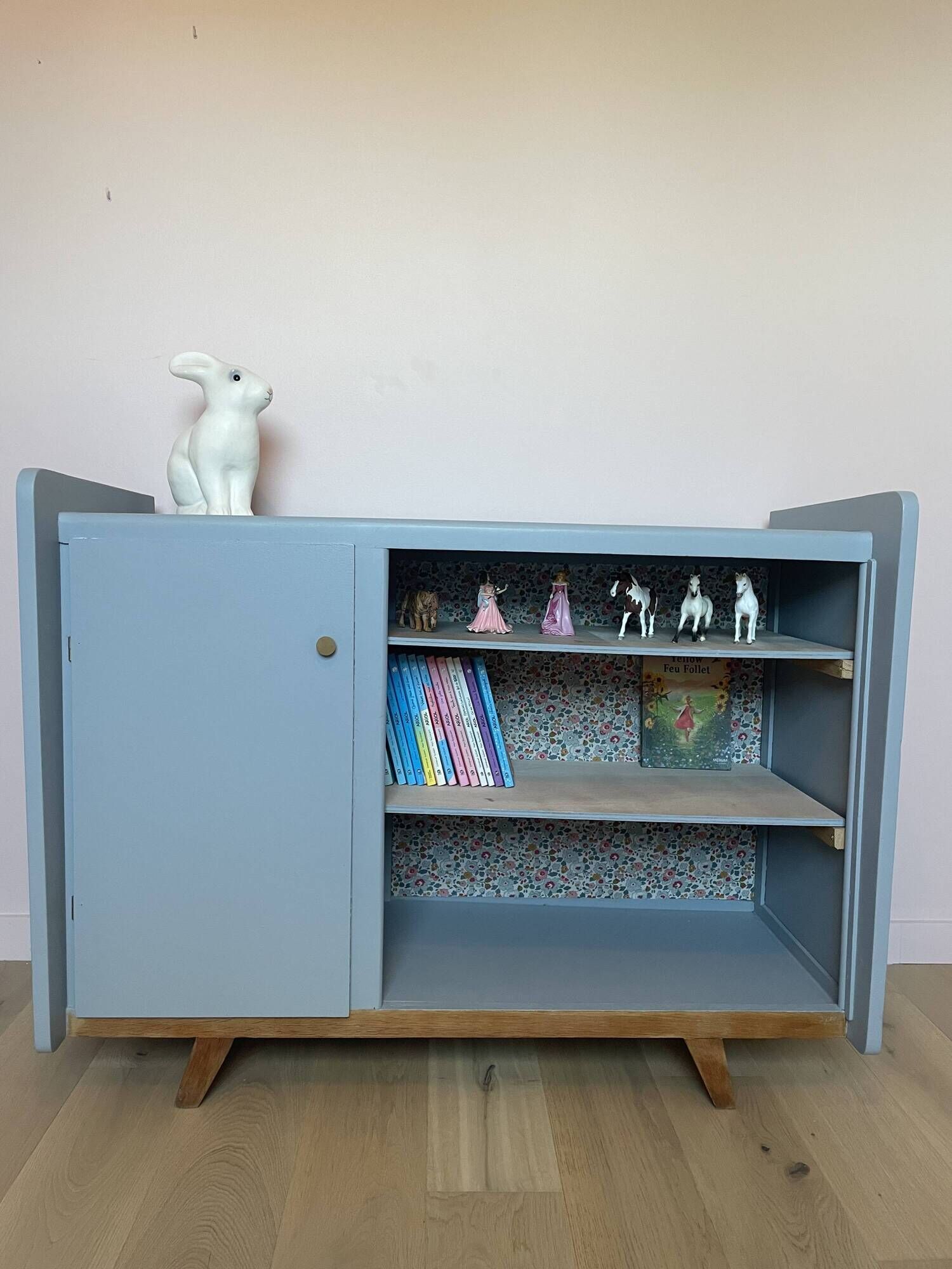 Meuble vintage scandinave rénové - Liberty Betsy