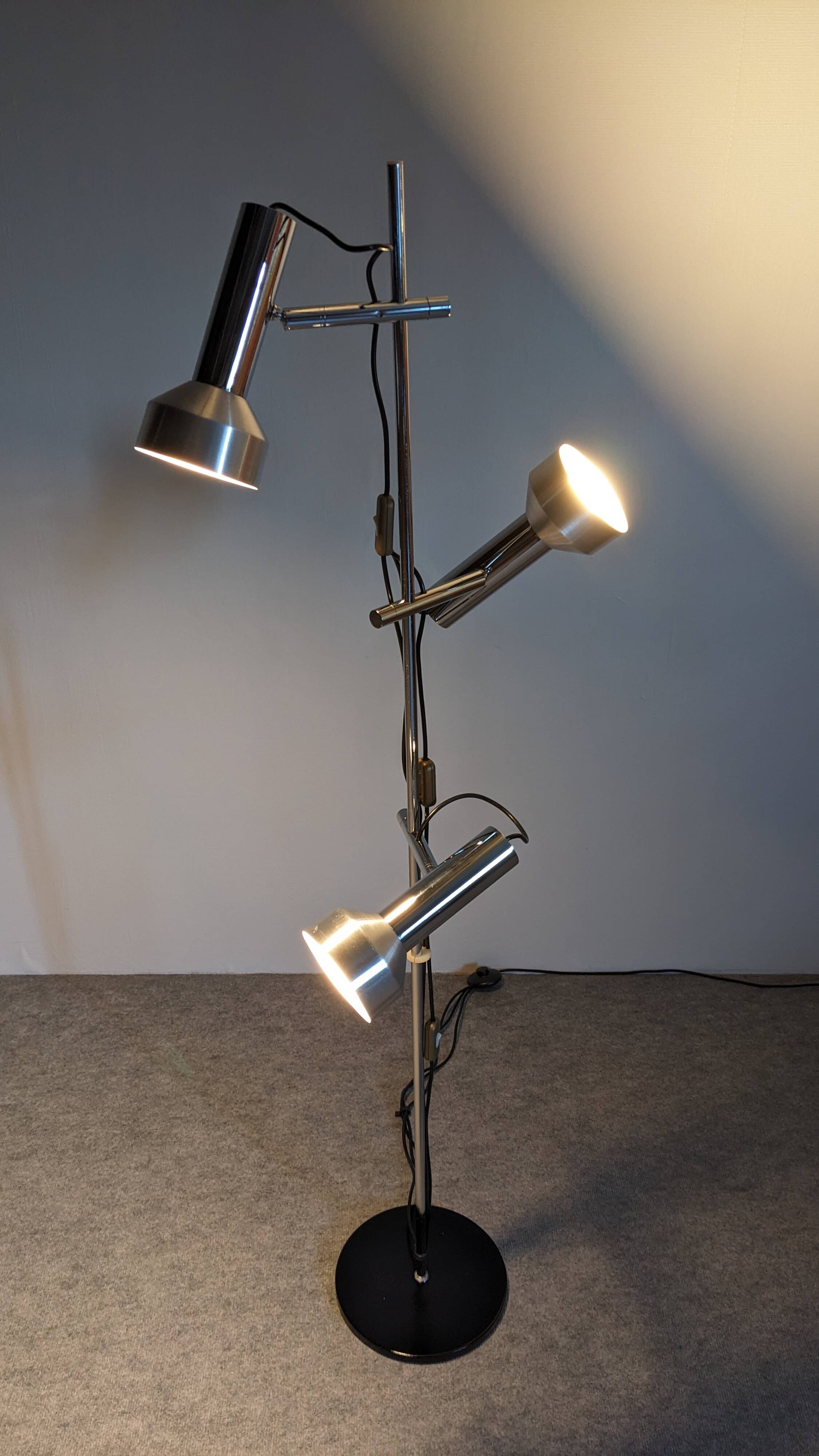 Three-spot floor lamp in chrome metal by Philips, Netherlands circa 1970.