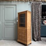 Renovated Parisian showcase