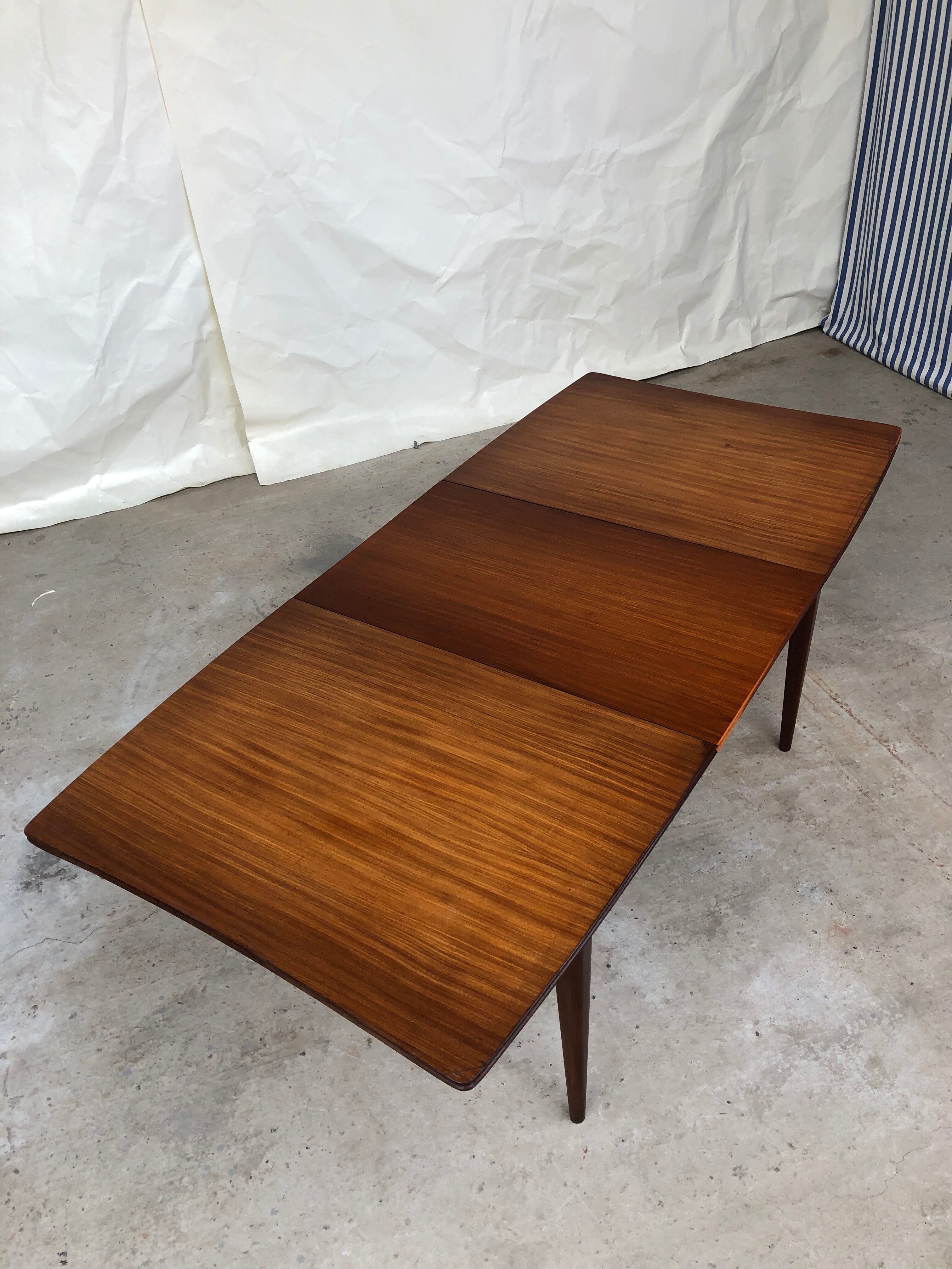 Vtg Mid Century Richard Hornby Dining Table 4 6 Seater Danish Scandi Design
